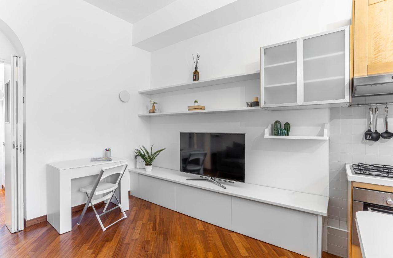 Апартаменты Joivy Charming Flat Near Duomo Di Milano Экстерьер фото