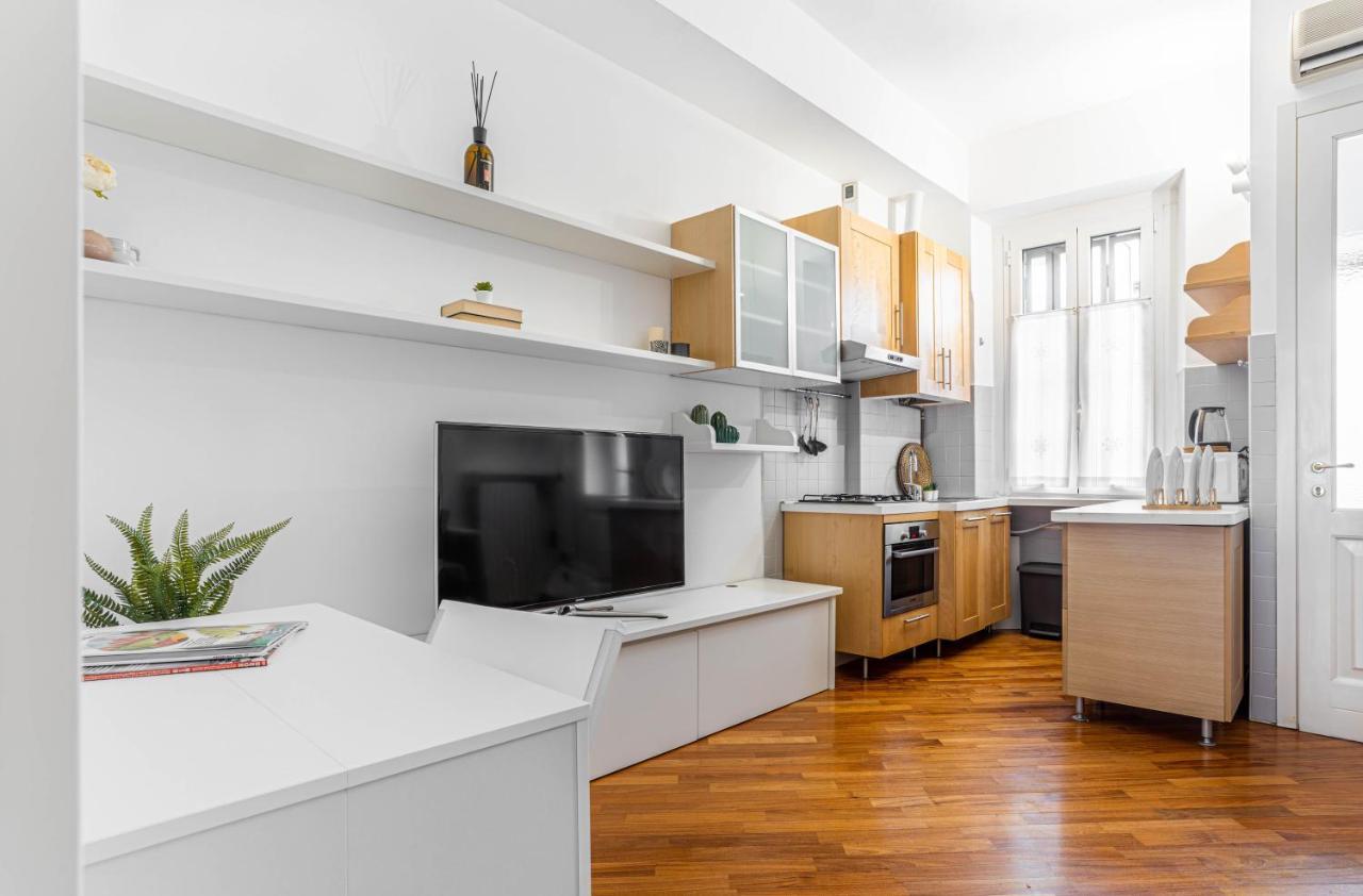 Апартаменты Joivy Charming Flat Near Duomo Di Milano Экстерьер фото